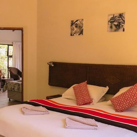 Umkhumbi Lodge Хлухлуве Екстериор снимка