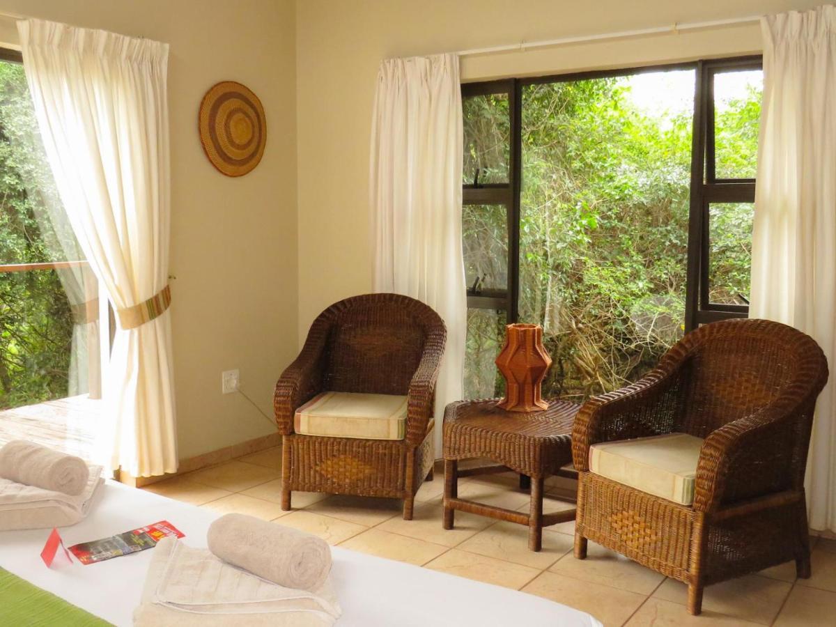 Umkhumbi Lodge Хлухлуве Екстериор снимка