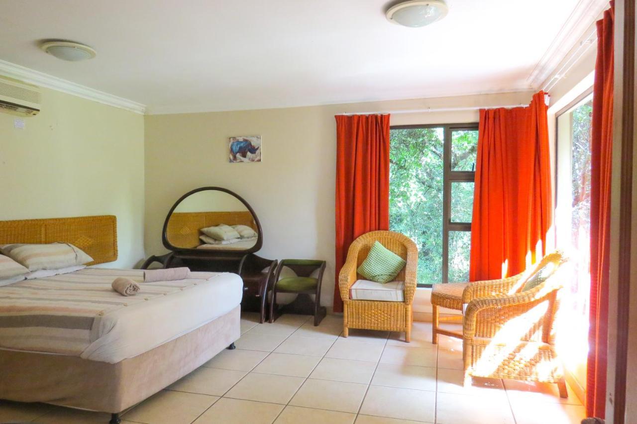Umkhumbi Lodge Хлухлуве Екстериор снимка
