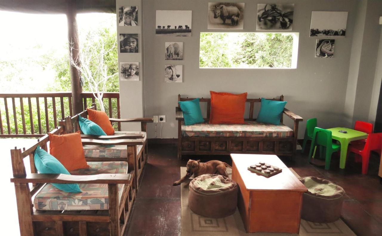 Umkhumbi Lodge Хлухлуве Екстериор снимка