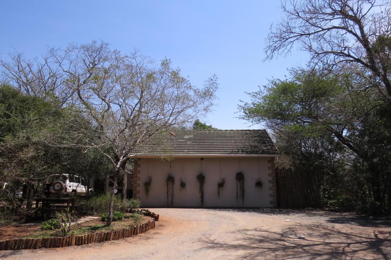 Umkhumbi Lodge Хлухлуве Екстериор снимка
