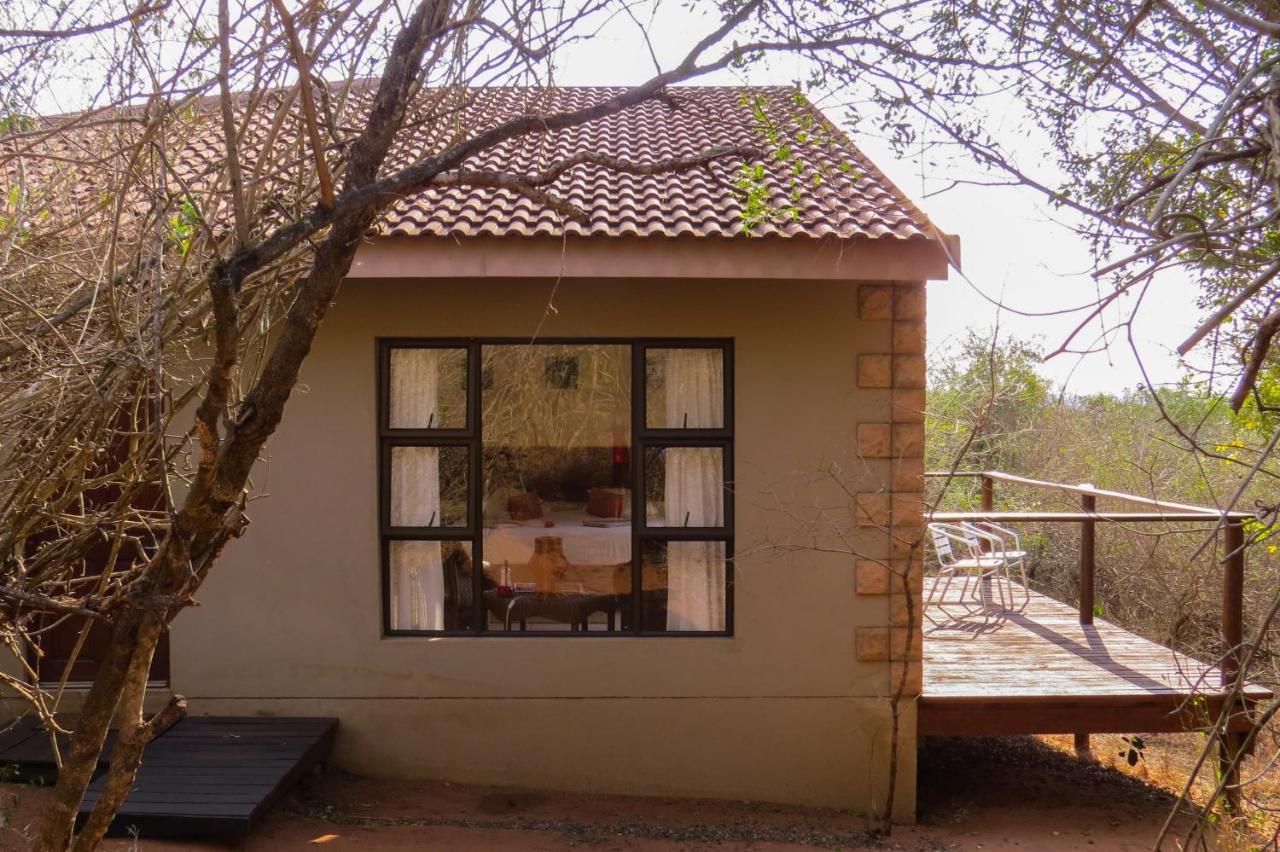 Umkhumbi Lodge Хлухлуве Екстериор снимка